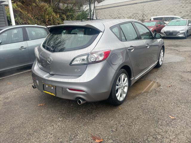 used 2011 Mazda Mazda3 car, priced at $6,000