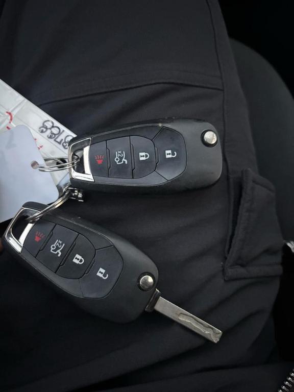 used 2016 Chevrolet Cruze car, priced at $7,900