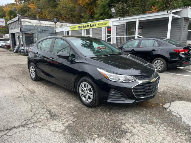 used 2019 Chevrolet Cruze car, priced at $9,000