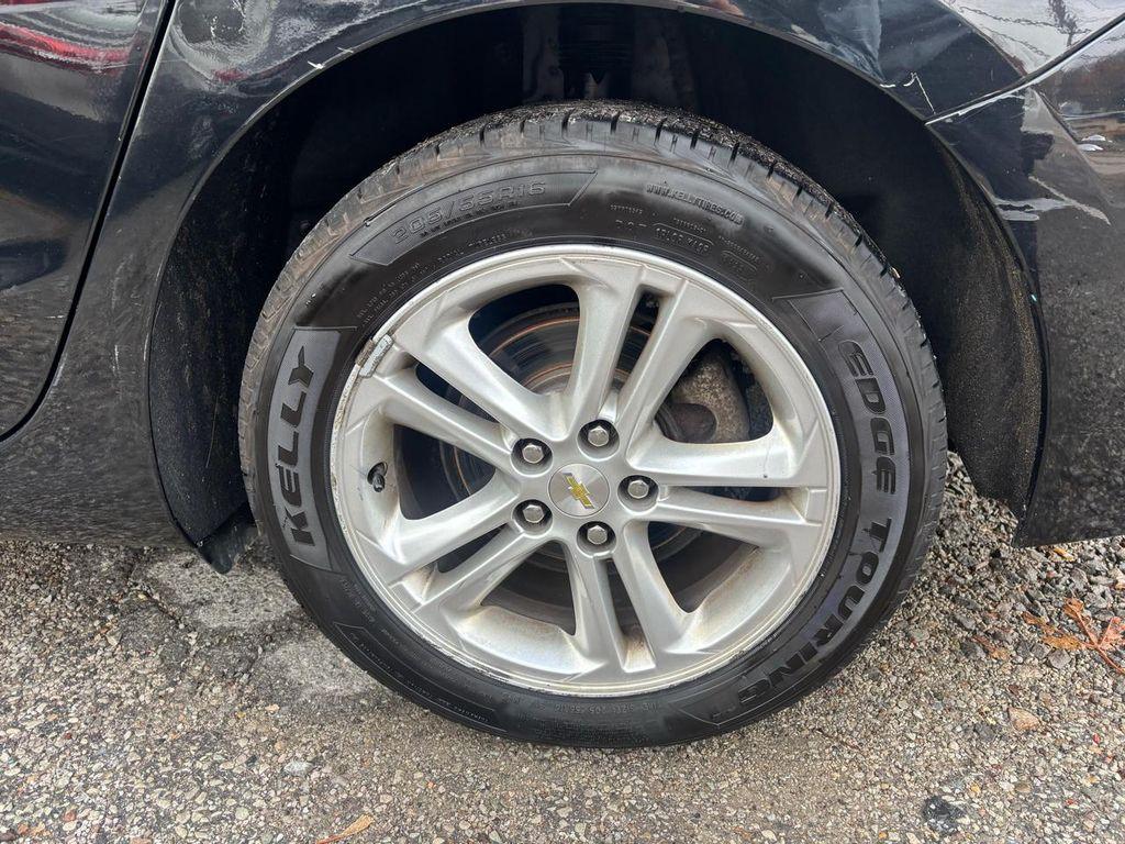 used 2018 Chevrolet Cruze car, priced at $8,000