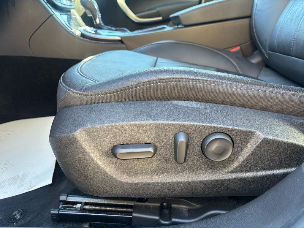 used 2011 Buick Regal car, priced at $7,600