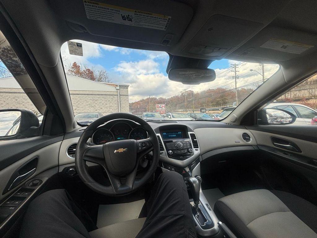 used 2014 Chevrolet Cruze car, priced at $6,100