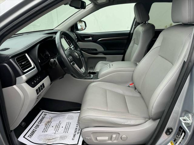 used 2016 Toyota Highlander car, priced at $20,998