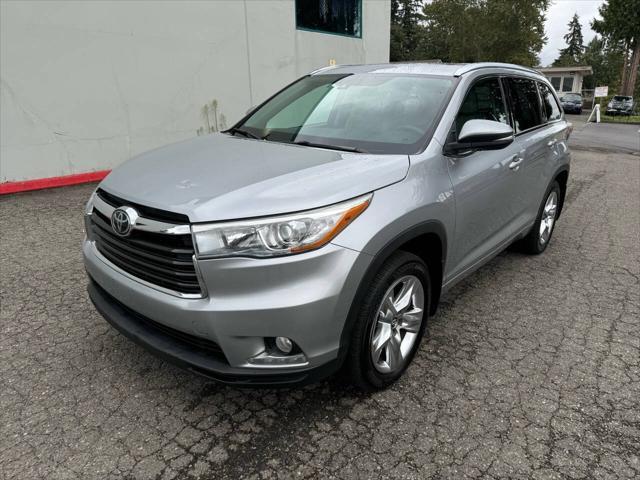 used 2016 Toyota Highlander car, priced at $20,998