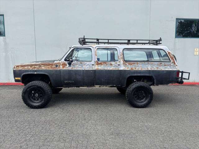 used 1989 Chevrolet Suburban car, priced at $5,888