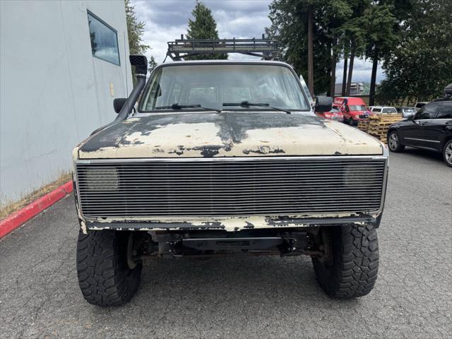 used 1989 Chevrolet Suburban car, priced at $5,888