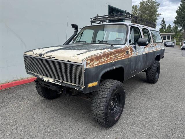 used 1989 Chevrolet Suburban car, priced at $5,888