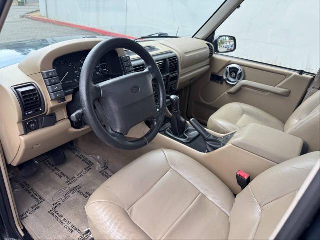 used 1995 Land Rover Discovery car, priced at $8,999
