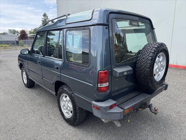 used 1995 Land Rover Discovery car, priced at $8,999