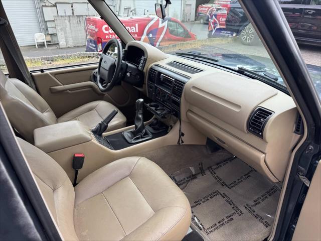 used 1995 Land Rover Discovery car, priced at $8,999