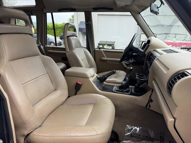 used 1995 Land Rover Discovery car, priced at $8,999