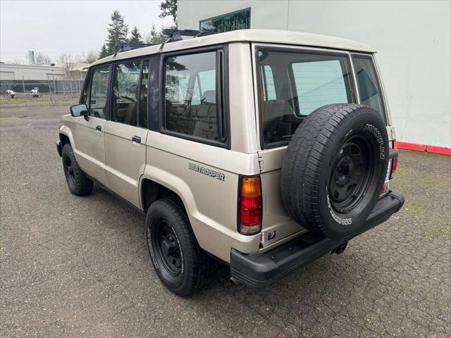 used 1991 Isuzu Trooper car, priced at $5,488