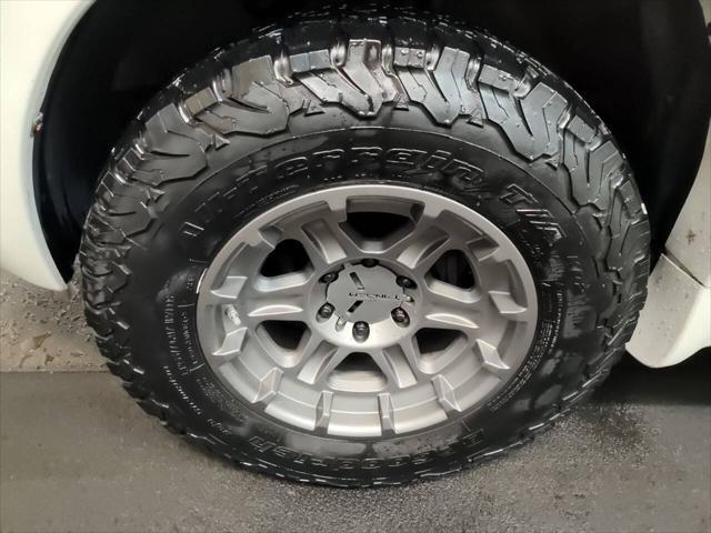 used 2006 Lexus GX 470 car, priced at $15,998
