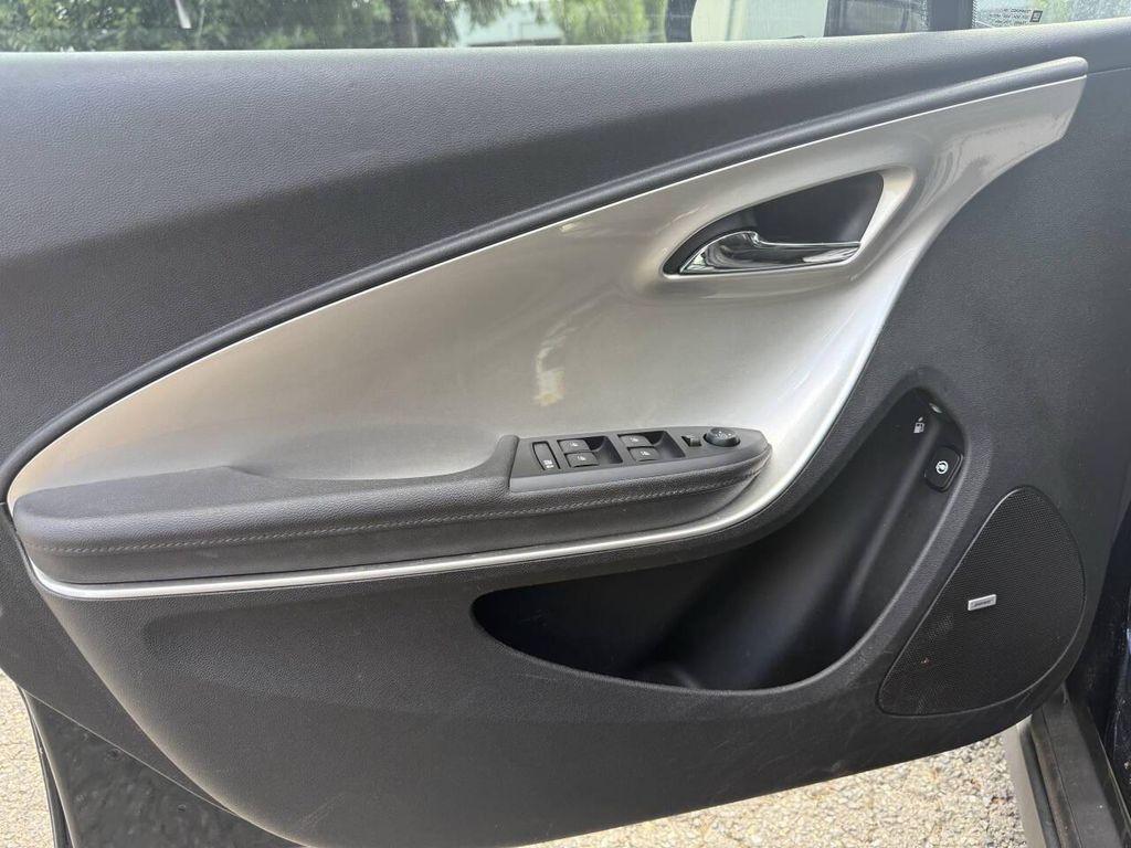 used 2011 Chevrolet Volt car, priced at $5,488
