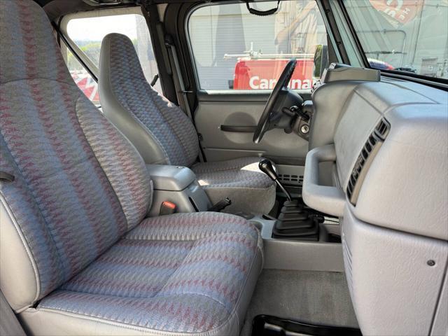 used 1998 Jeep Wrangler car, priced at $8,488