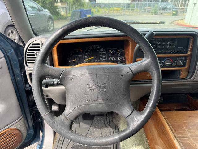 used 1995 GMC Suburban car, priced at $3,998