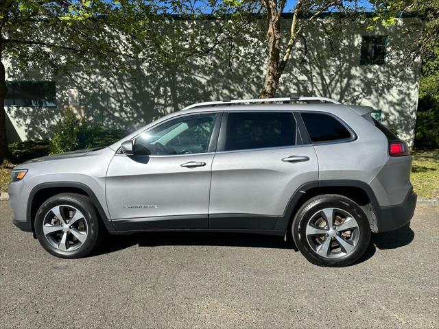 used 2019 Jeep Cherokee car, priced at $15,999