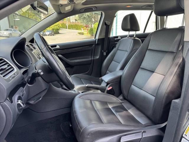 used 2014 Volkswagen Jetta SportWagen car, priced at $10,998