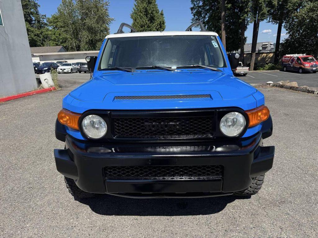 used 2007 Toyota FJ Cruiser car, priced at $15,998