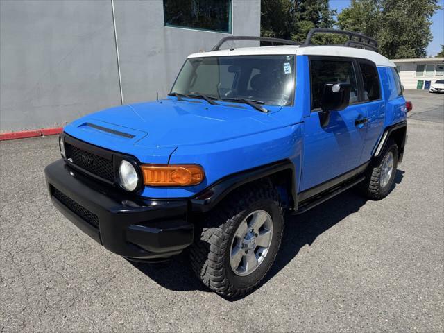 used 2007 Toyota FJ Cruiser car, priced at $15,998