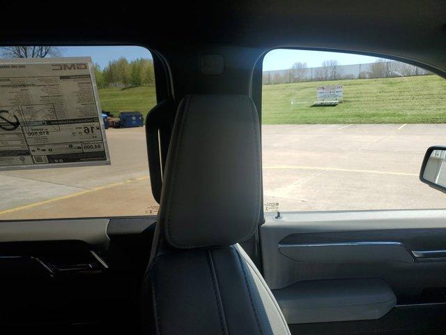 new 2025 GMC Sierra 1500 car, priced at $70,210