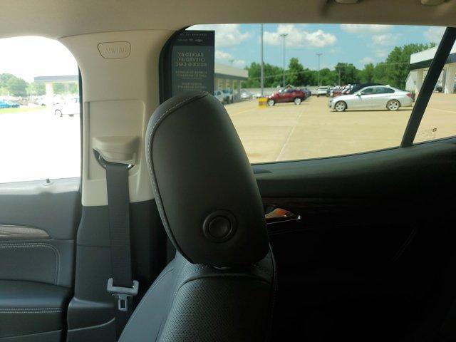 used 2022 Buick Envision car, priced at $31,980