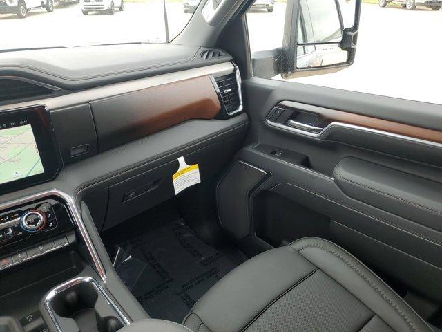 new 2025 GMC Sierra 3500 car, priced at $91,680
