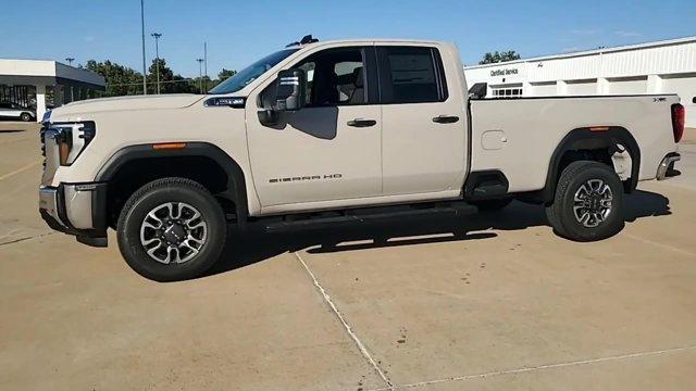 new 2026 GMC Sierra 3500 car, priced at $58,800