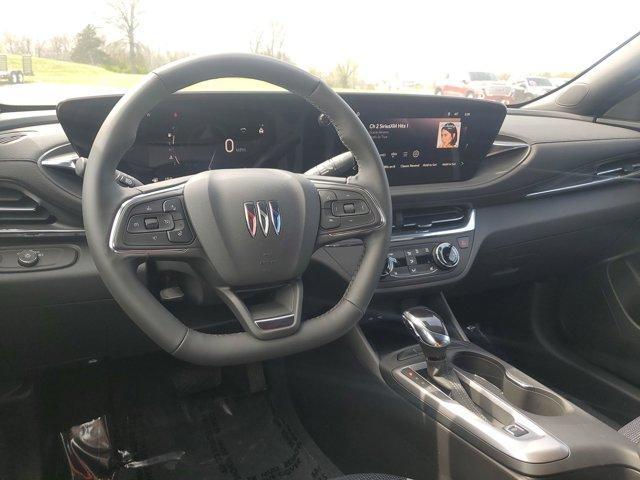new 2025 Buick Envista car, priced at $27,775