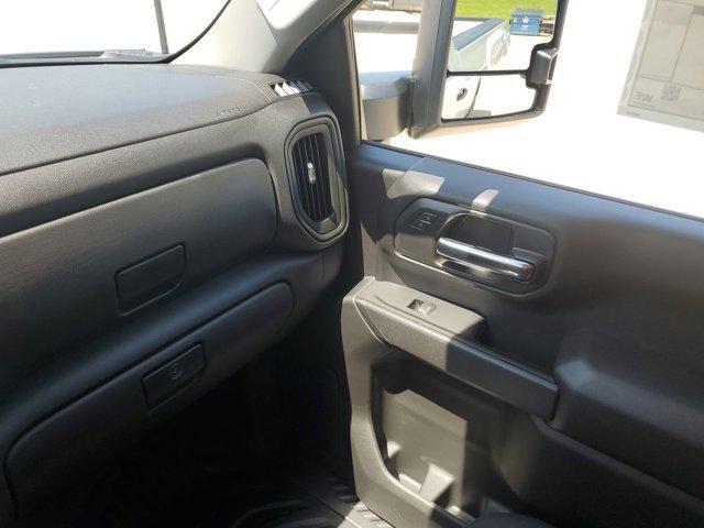 new 2025 GMC Sierra 3500 car, priced at $55,065