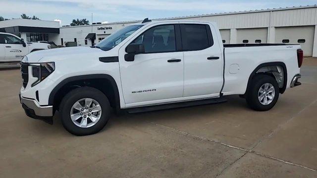 new 2025 GMC Sierra 1500 car, priced at $51,605