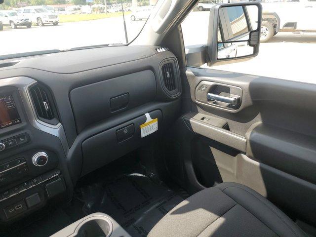 new 2025 GMC Sierra 3500 car, priced at $52,332