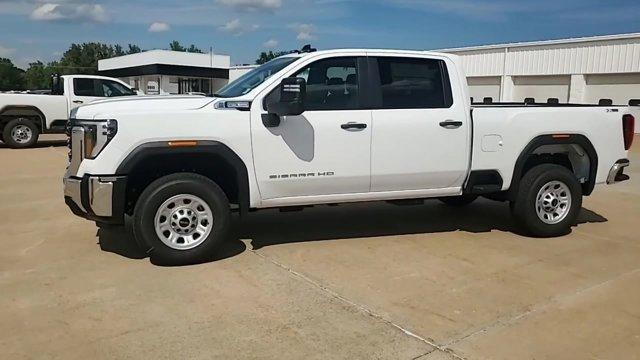 new 2025 GMC Sierra 3500 car, priced at $52,332