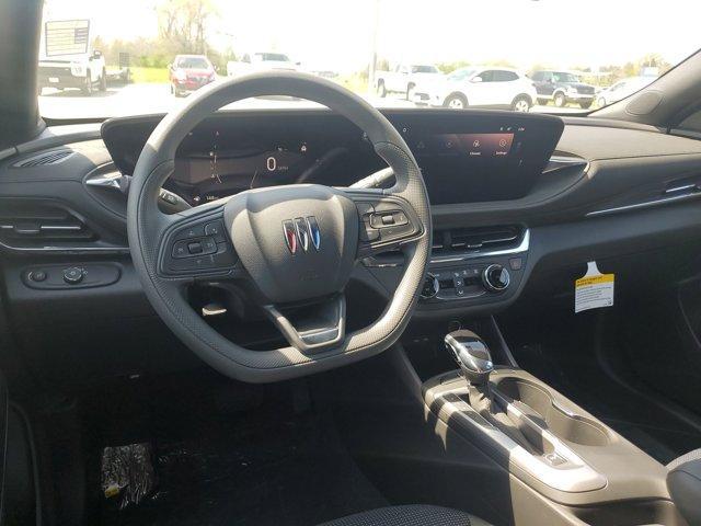 new 2025 Buick Envista car, priced at $25,590