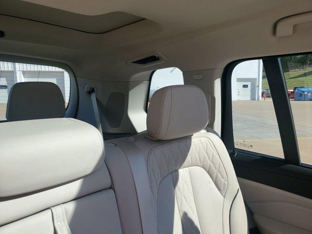 used 2022 BMW X7 car, priced at $51,980