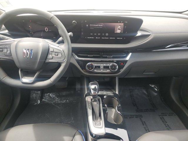 new 2025 Buick Envista car, priced at $30,465