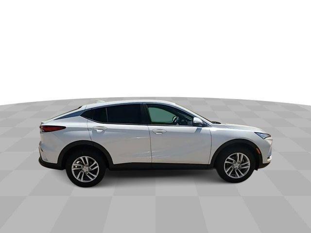 new 2025 Buick Envista car, priced at $25,095