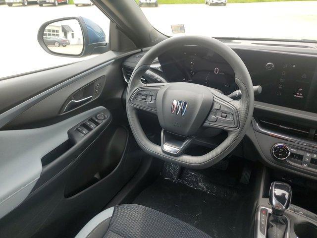 new 2025 Buick Envista car, priced at $25,590