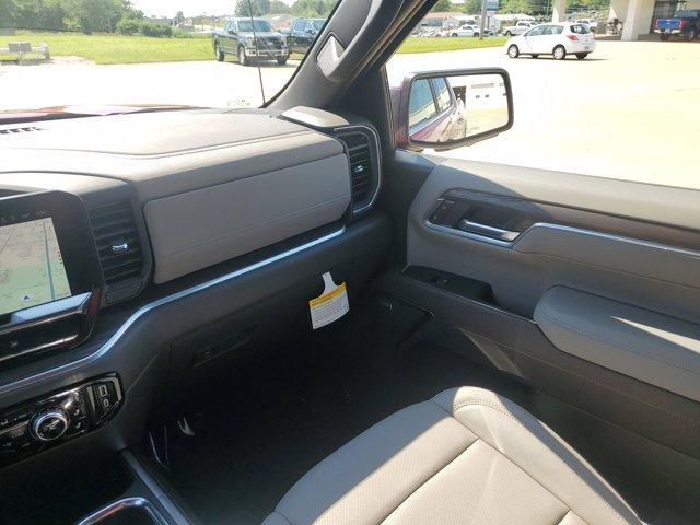 new 2025 GMC Sierra 1500 car, priced at $67,070