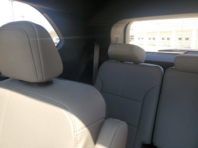 new 2025 GMC Acadia car, priced at $52,124