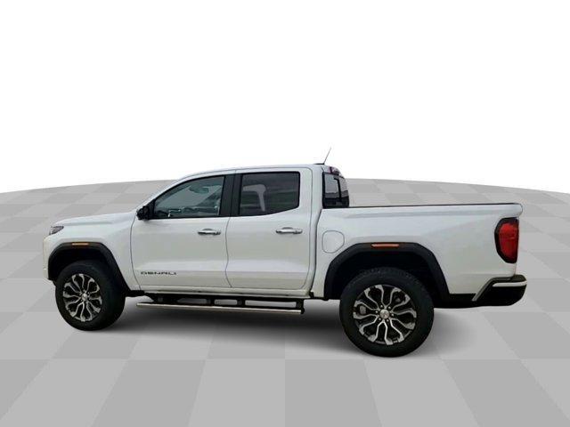 new 2025 GMC Canyon car, priced at $54,595