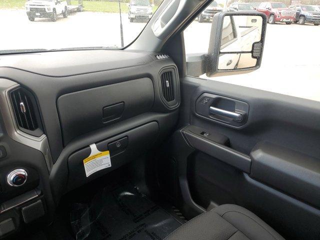 new 2025 GMC Sierra 3500 car, priced at $58,085