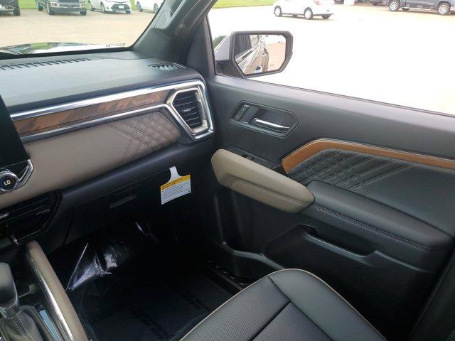 new 2025 GMC Canyon car, priced at $54,190