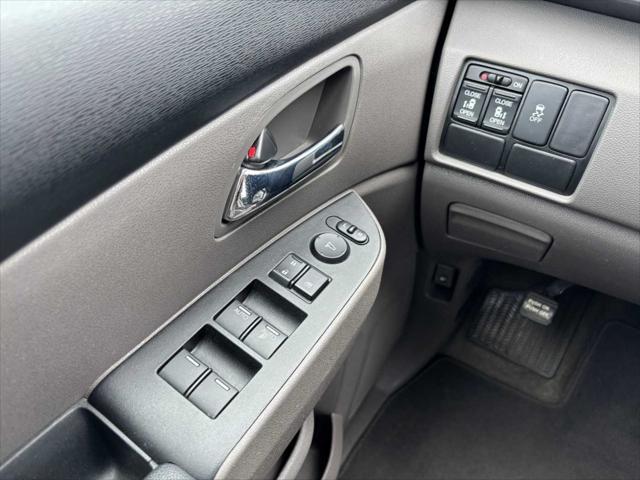 used 2014 Honda Odyssey car, priced at $11,550