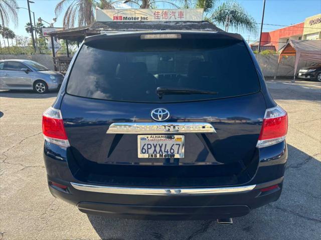 used 2011 Toyota Highlander car, priced at $12,550