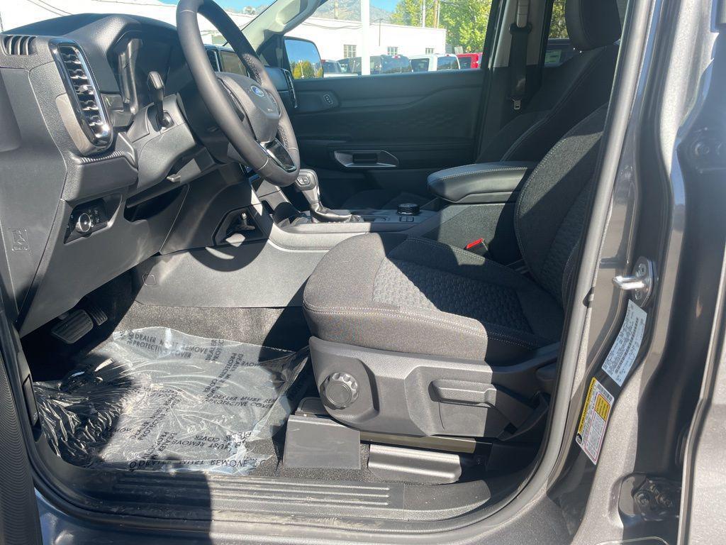new 2025 Ford Ranger car, priced at $38,610
