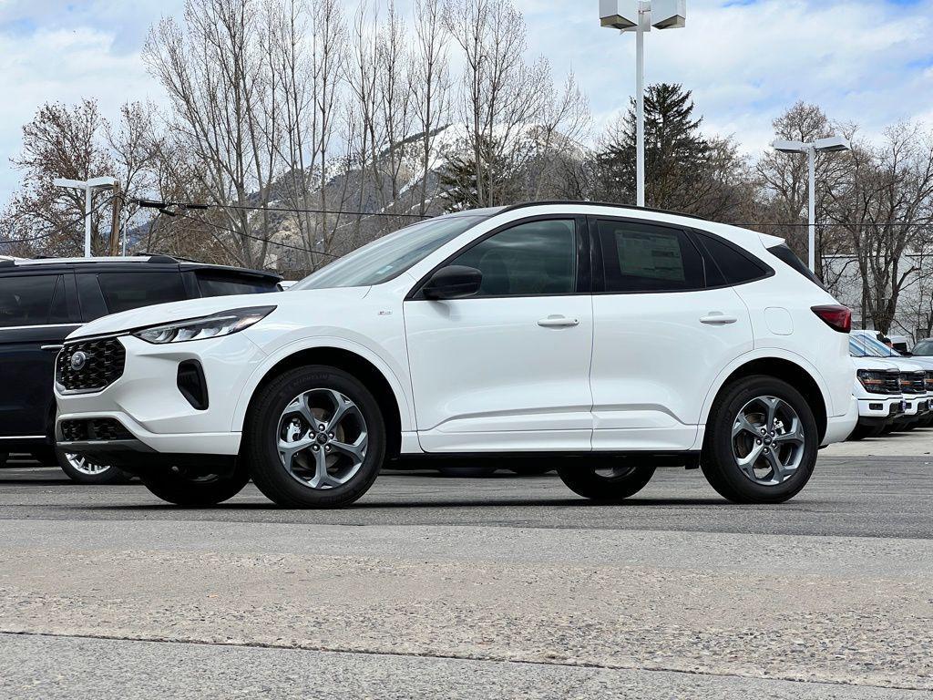 new 2024 Ford Escape car, priced at $30,345