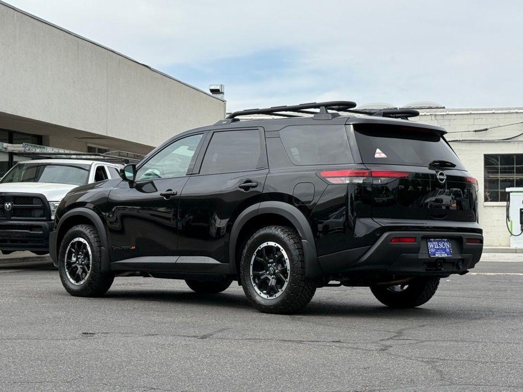 new 2025 Nissan Pathfinder car, priced at $44,038