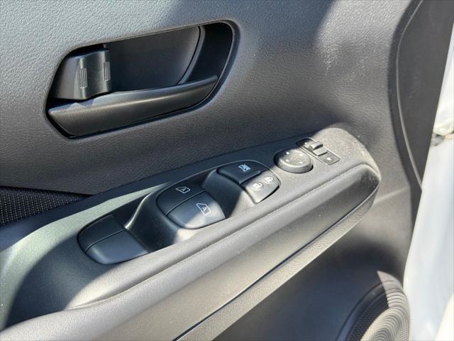 new 2025 Nissan Kicks car, priced at $23,287