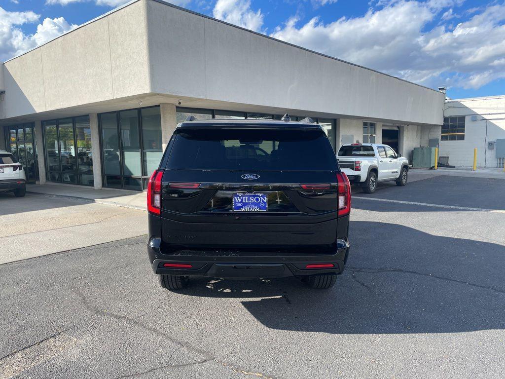new 2025 Ford Expedition car, priced at $83,990